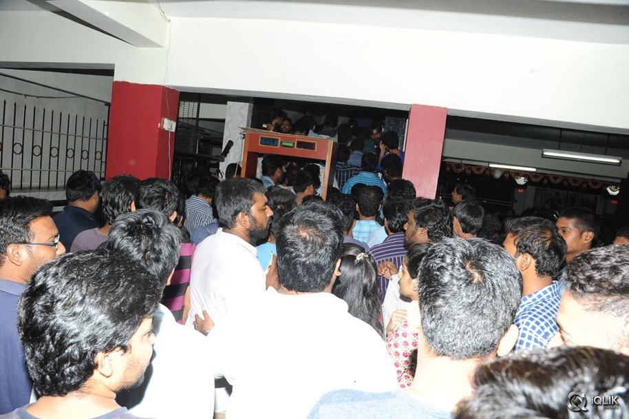 Srimanthudu-Movie-Hungama